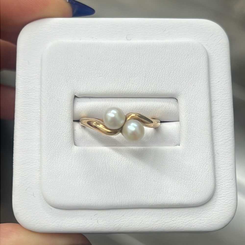 14K Yellow Gold Pearl Vintage Ring - Vintage, Estate - Pearl Jewelry
